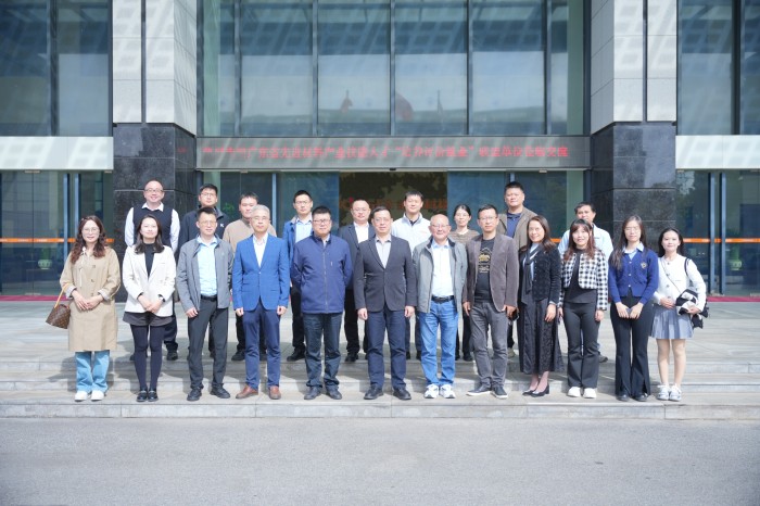 图片 4.jpg 图片 4.jpg