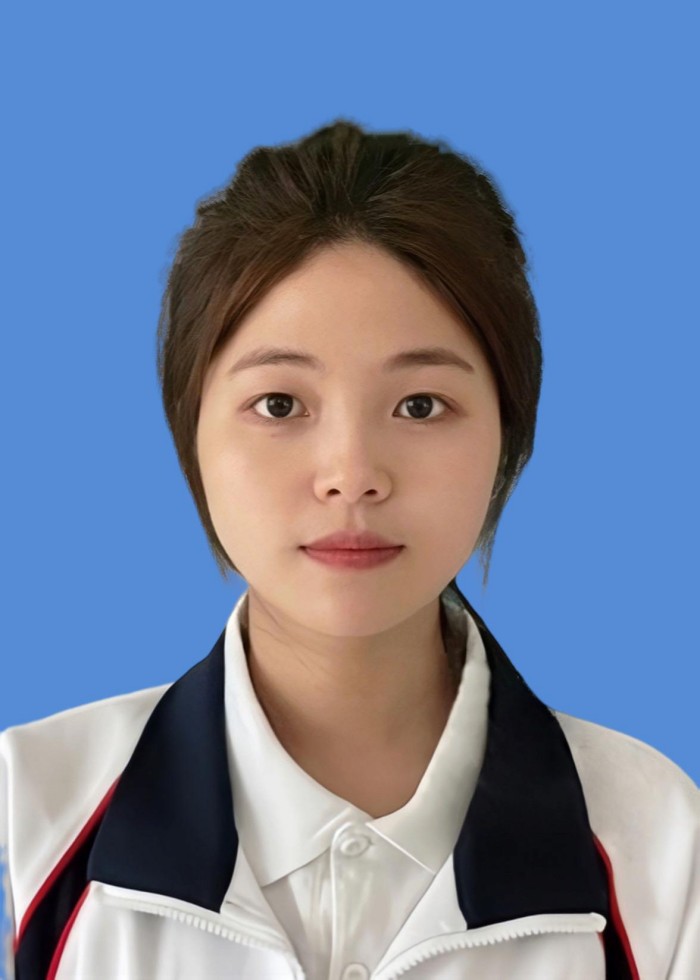 8.电商218班 陆心连.jpg